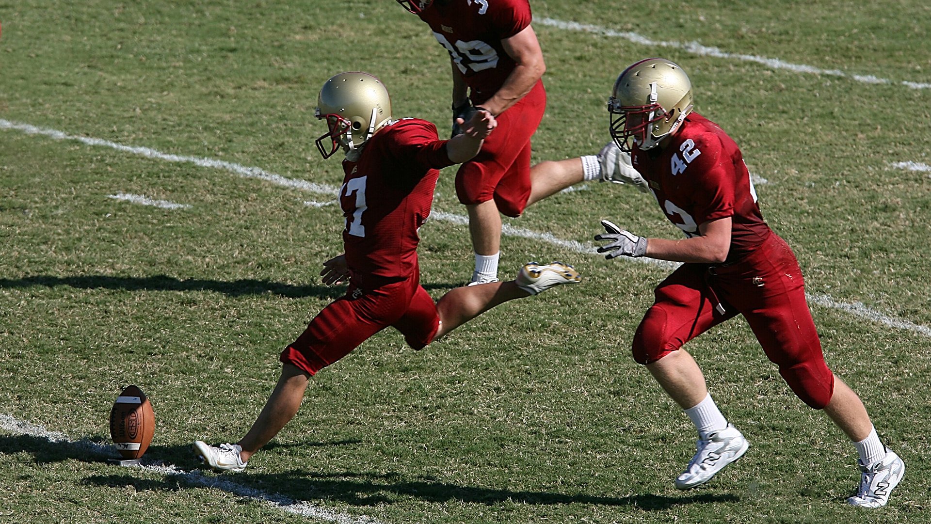 九游官网首页-球员在中超中以出色定位球技巧成为制胜法宝,中超球员跑动距离查询